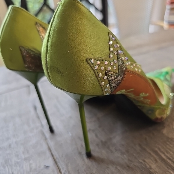 Vivien Lee Women’s Stunning Green Fabric Designer Heels Stilettos Size 38 1/2 - Picture 12 of 15